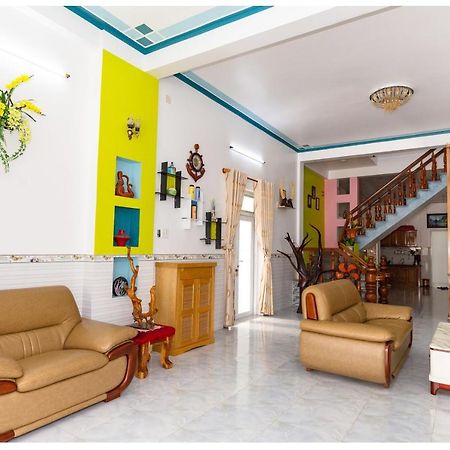 Nha Nghi & Homestay Pham Gia Van Ninh Bagian luar foto