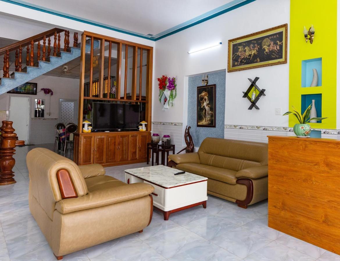 Nha Nghi & Homestay Pham Gia Van Ninh Bagian luar foto